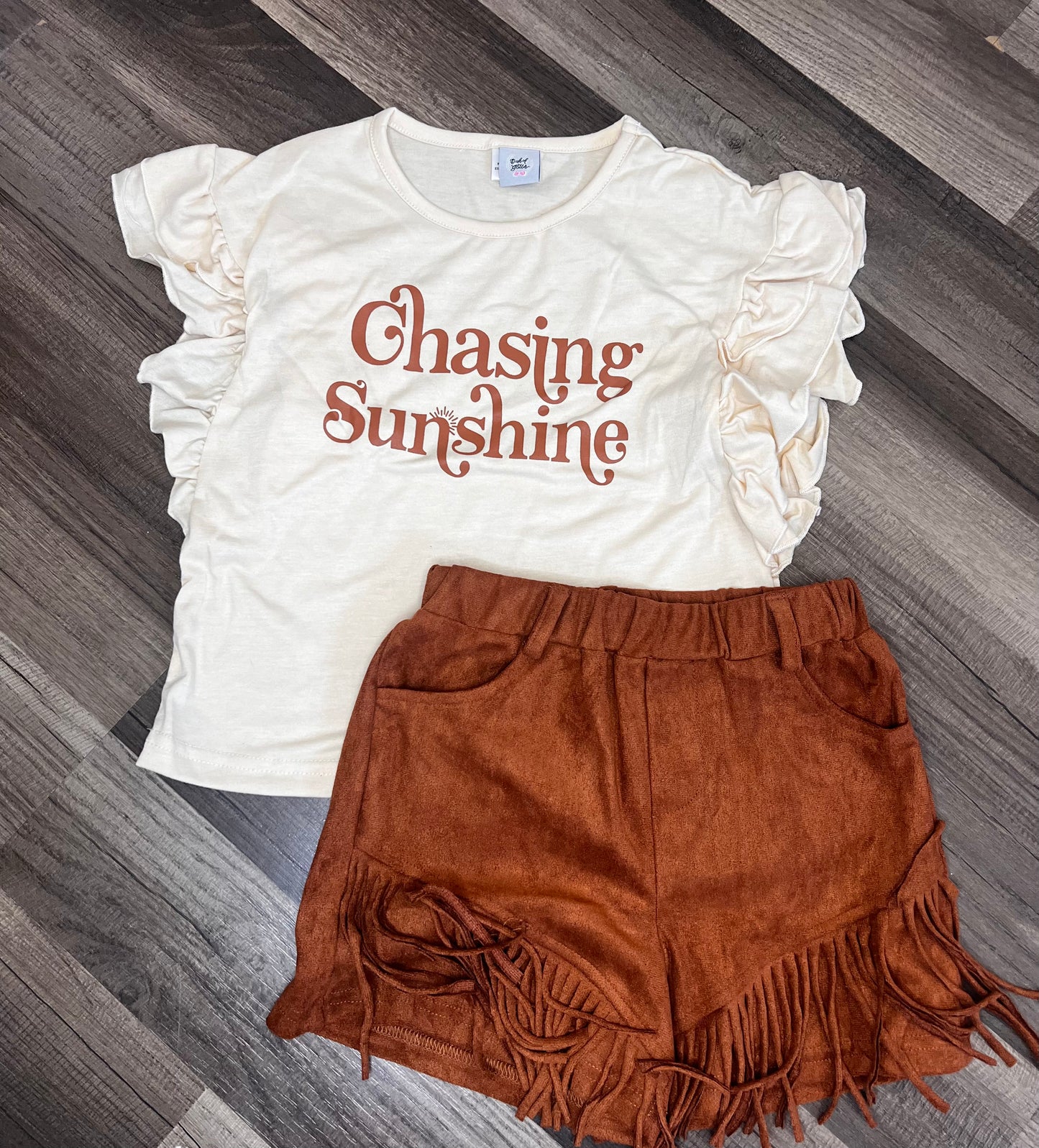 Chasing sunshine fringe short set sz6