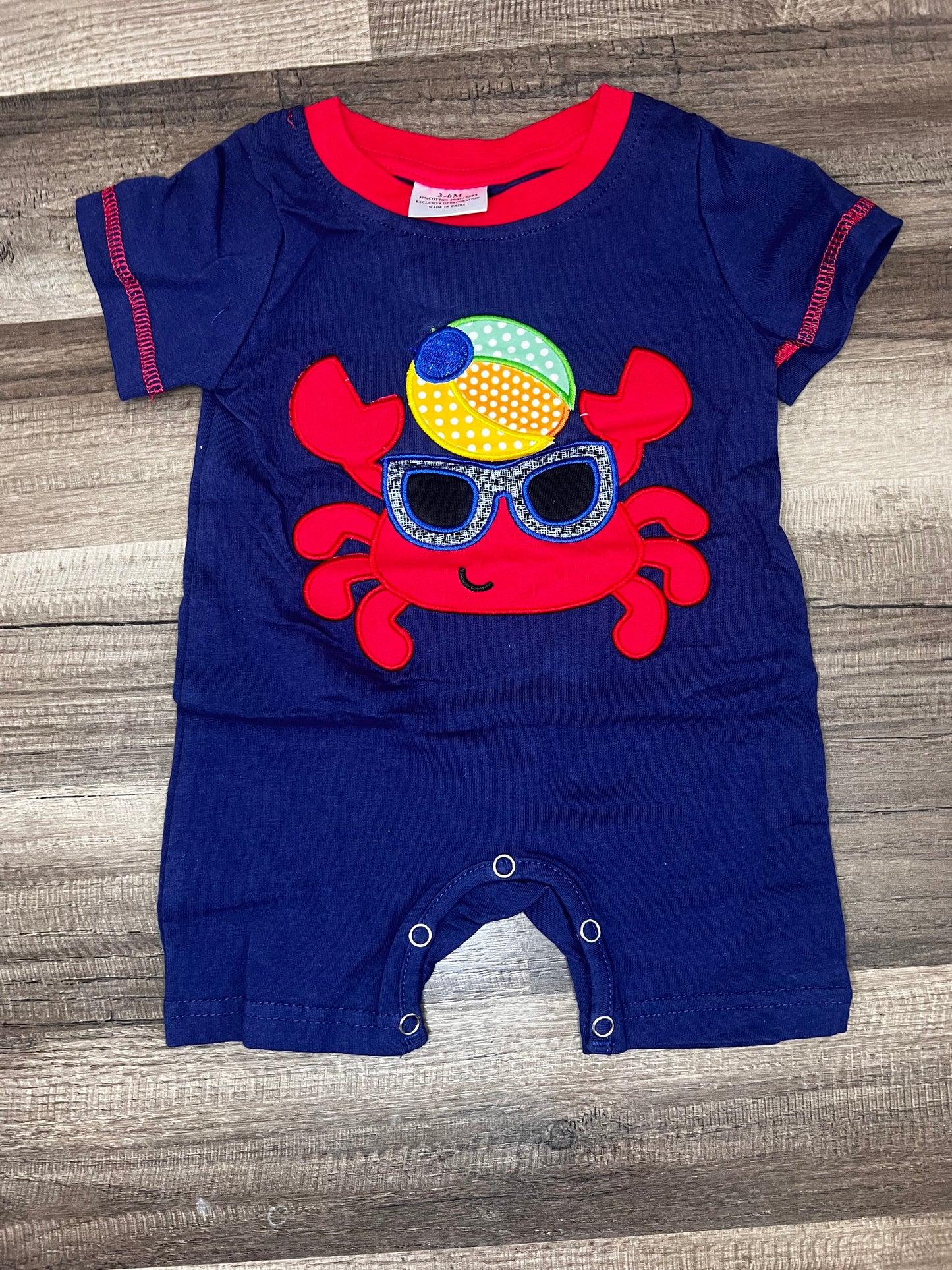 Crab 🦀  onesie romper 3/6m