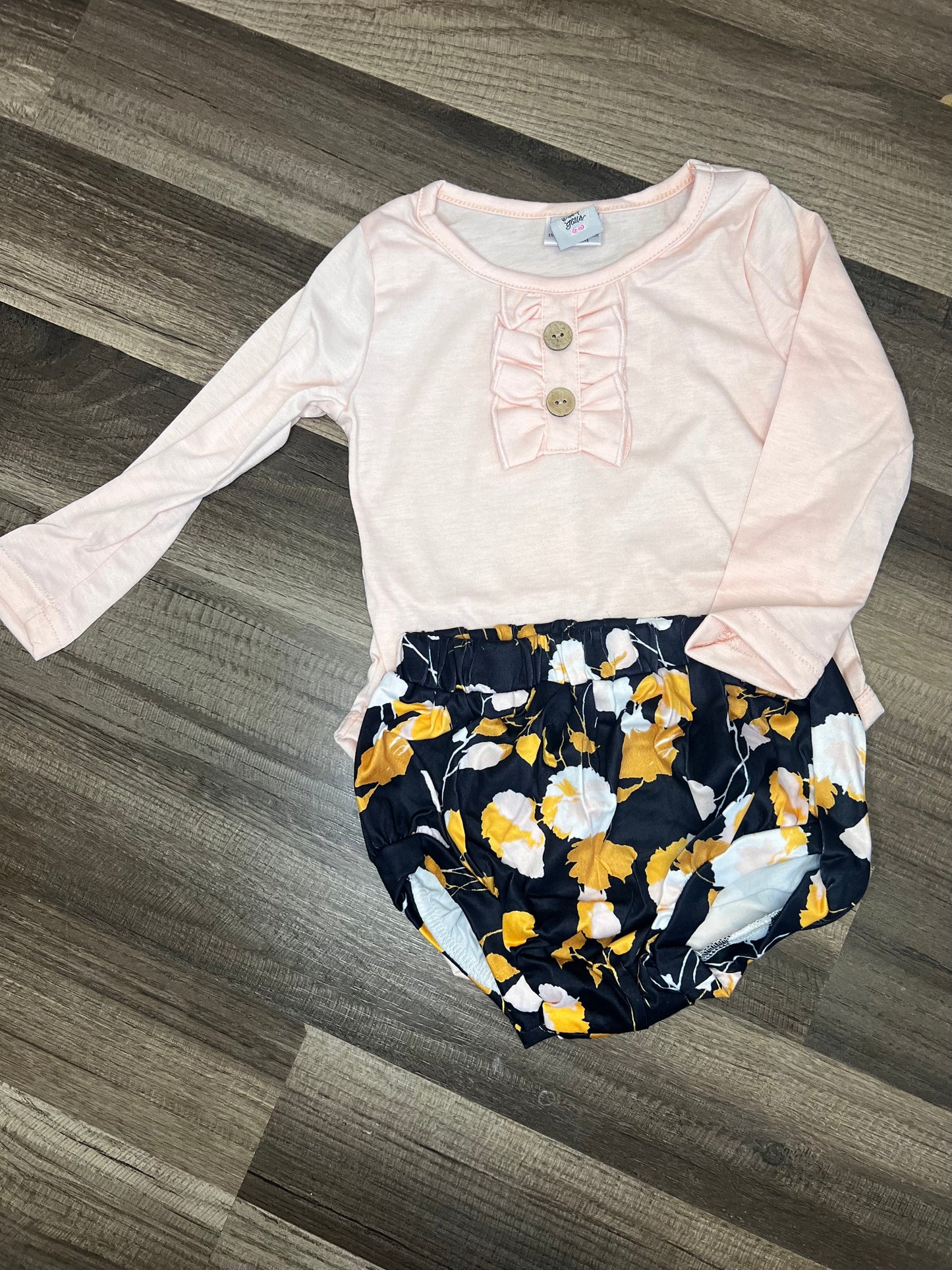 Peach and dark floral bloomer set 18/24m