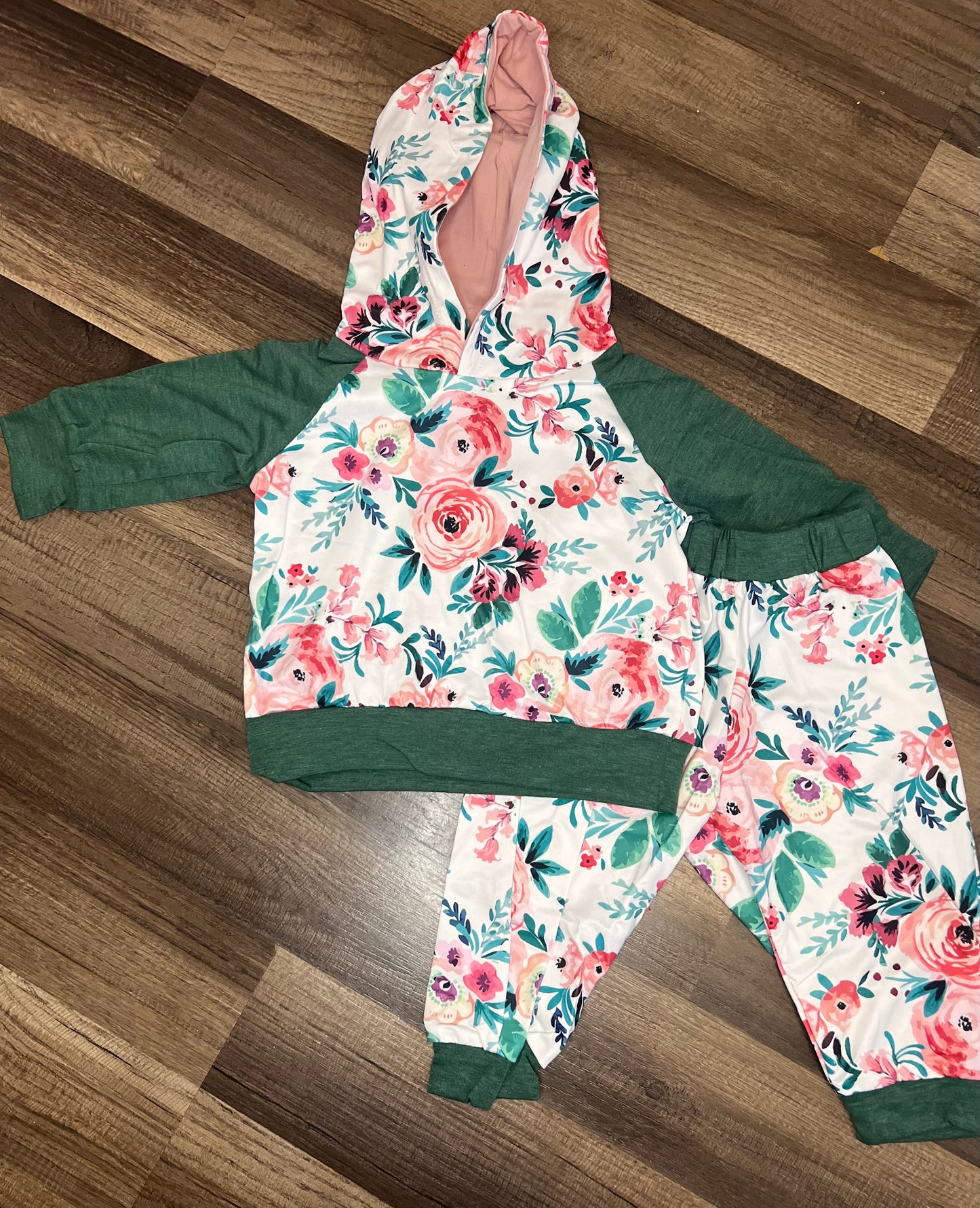 Green floral jogger set 12m