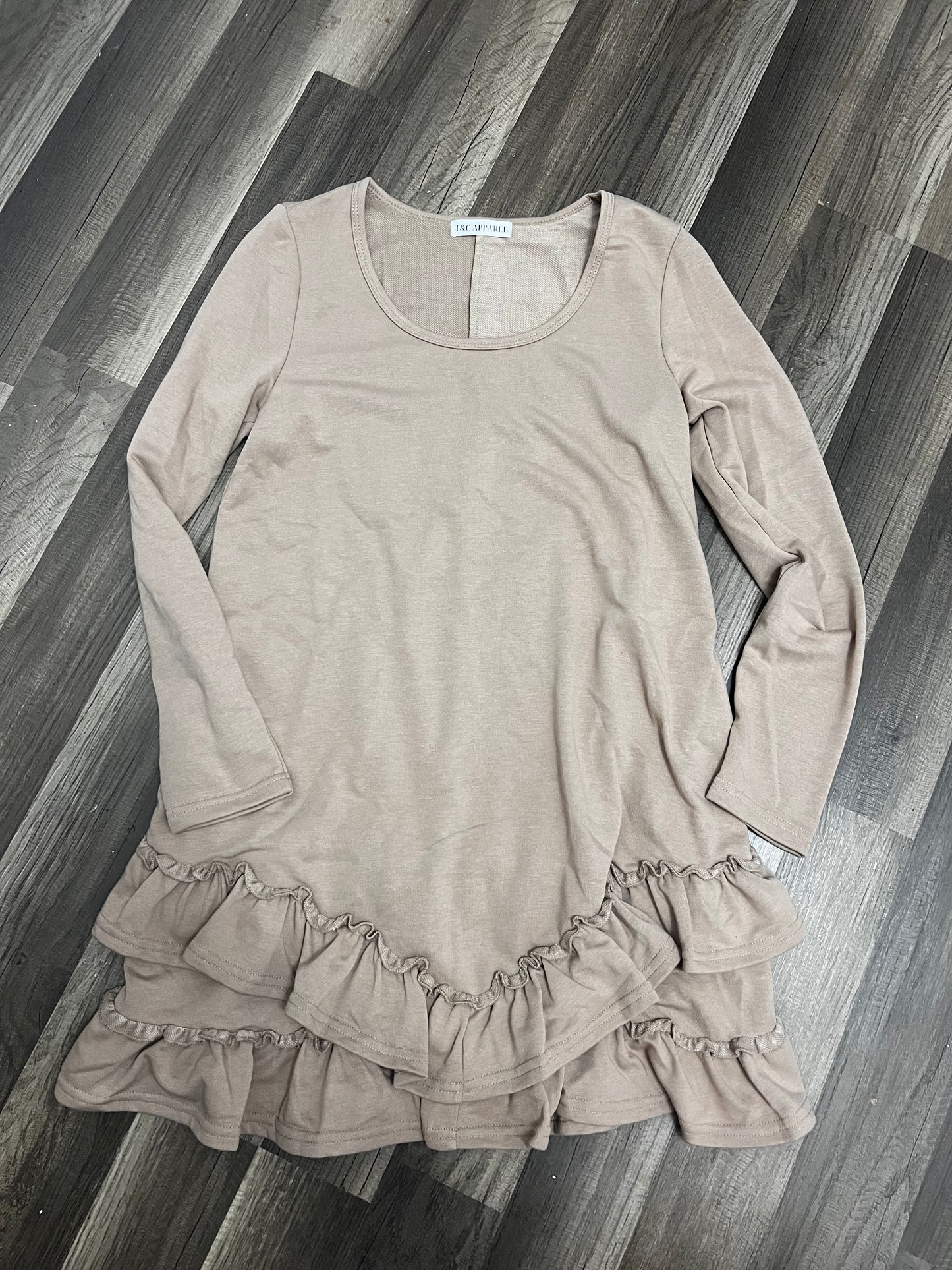 Pretty in neutral dress